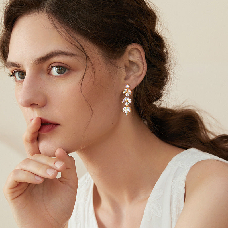 Flower Leaf Moissanite Earring