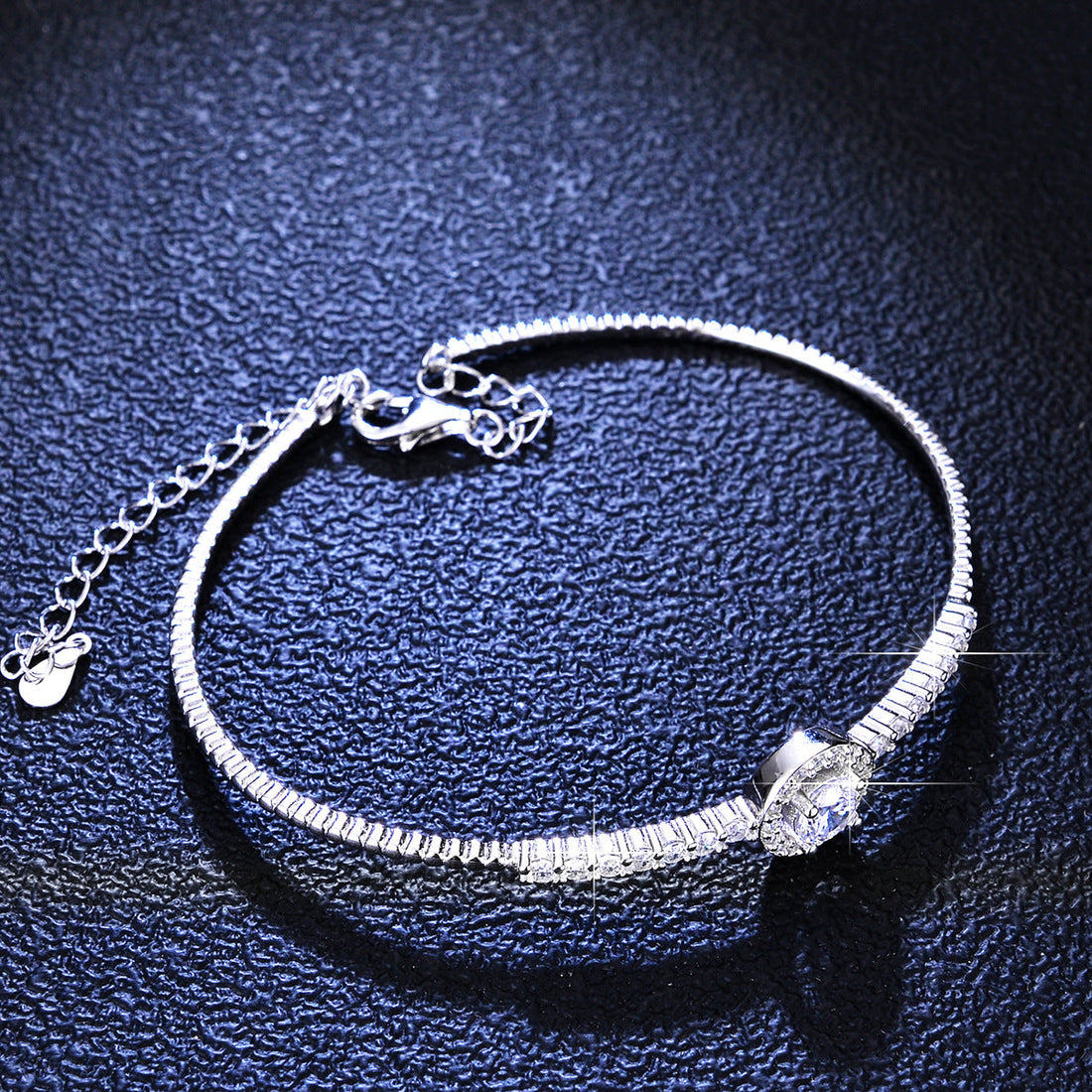 Classic Rigid Moissanite Bracelet